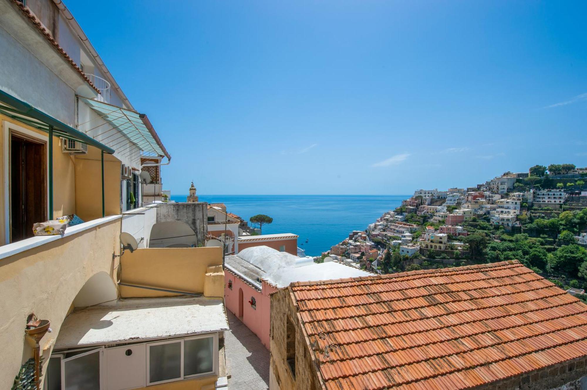 Amore Rentals - Casa Barbera A Positano Exterior photo